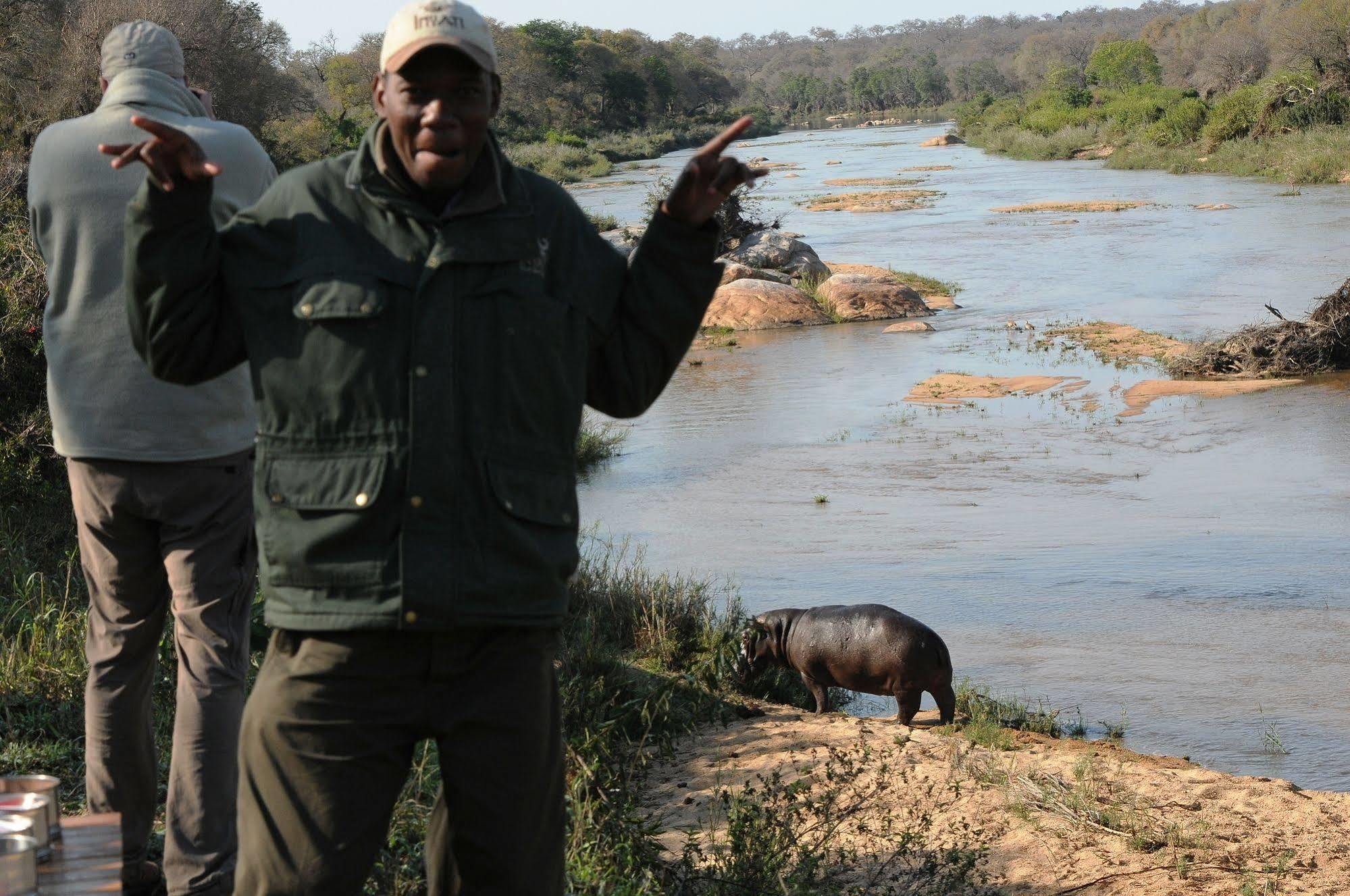 Inyati Game Lodge Metsi ภายนอก รูปภาพ